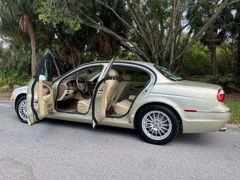 Used 2006 Jaguar S-TYPE 3.0 RWD image 46