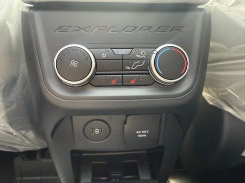 New 2026 Ford Explorer Platinum AWD/4WD image 40