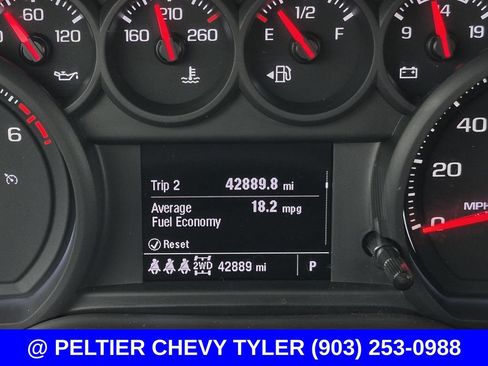 Used 2025 Chevrolet Silverado 1500 Custom w/ Turbomax Blackout Package AWD/4WD image 17