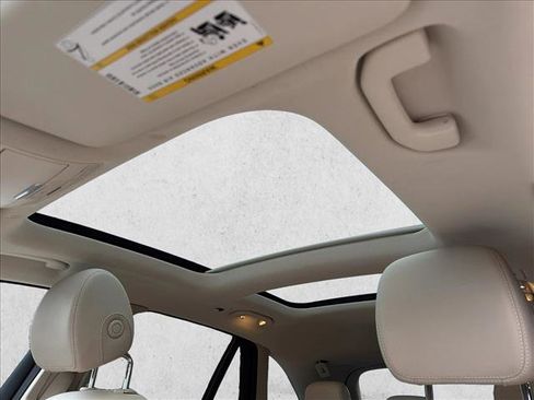 Used 2022 Mercedes-Benz GLC 300 4MATIC image 22