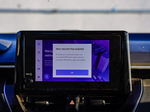 Used 2024 Toyota Corolla SE image 15