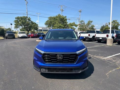 Used 2024 Honda CR-V EX-L image 3