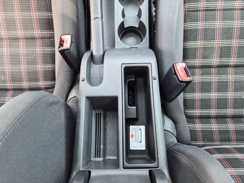 Used 2009 Volkswagen GTI 2-Door FWD image 30