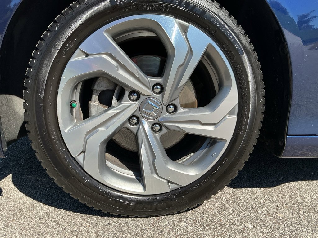 Used 2020 Honda Accord EX image 4