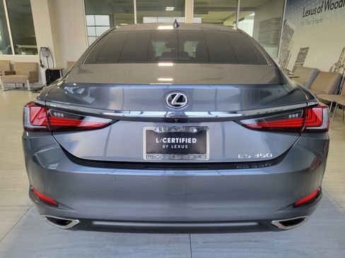 Certified 2025 Lexus ES 350 w/ Premium Package image 4