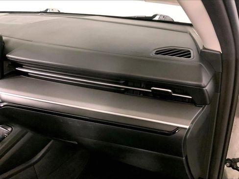 Used 2025 Kia K5 LXS FWD image 16
