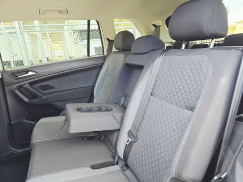 Used 2018 Volkswagen Tiguan S FWD image 42