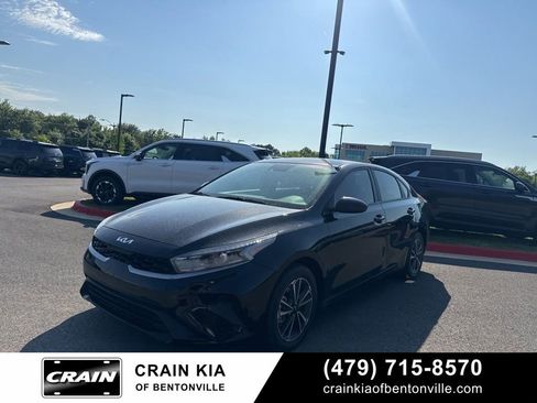 Certified 2024 Kia Forte LXS FWD image 16