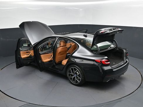 Certified 2023 BMW 530e w/ M Sport Package RWD image 47