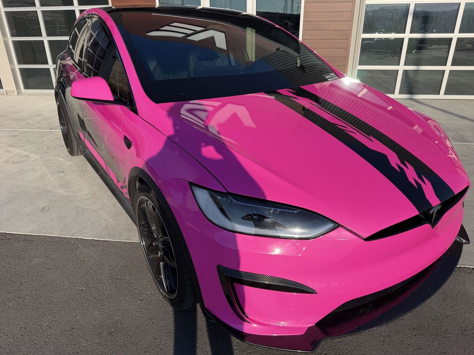Used 2025 Tesla Model X AWD/4WD image 2