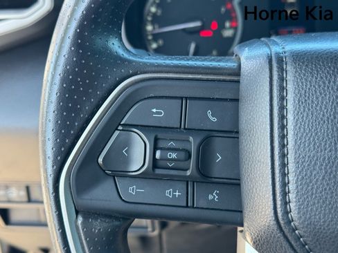 Used 2025 Toyota Tundra SR5 AWD/4WD image 18