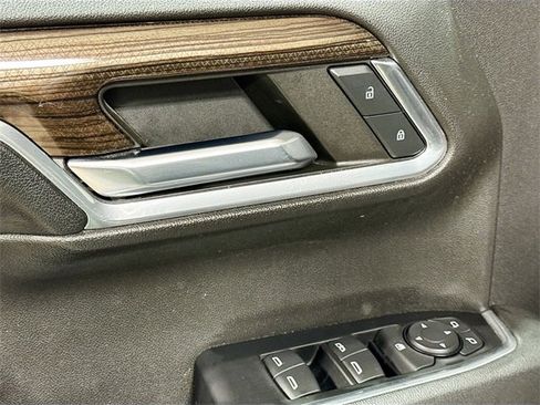 Used 2023 Chevrolet Silverado 1500 LT Trail Boss w/ Convenience Package II image 20