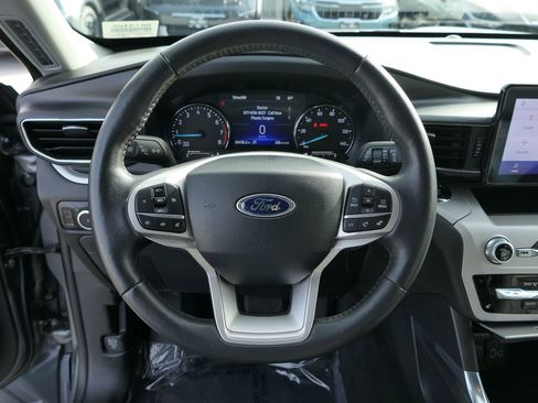 Used 2024 Ford Explorer XLT w/ Equipment Group 202A image 17