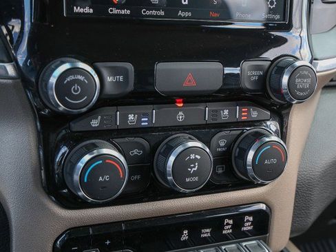 Used 2021 RAM 1500 Laramie image 23