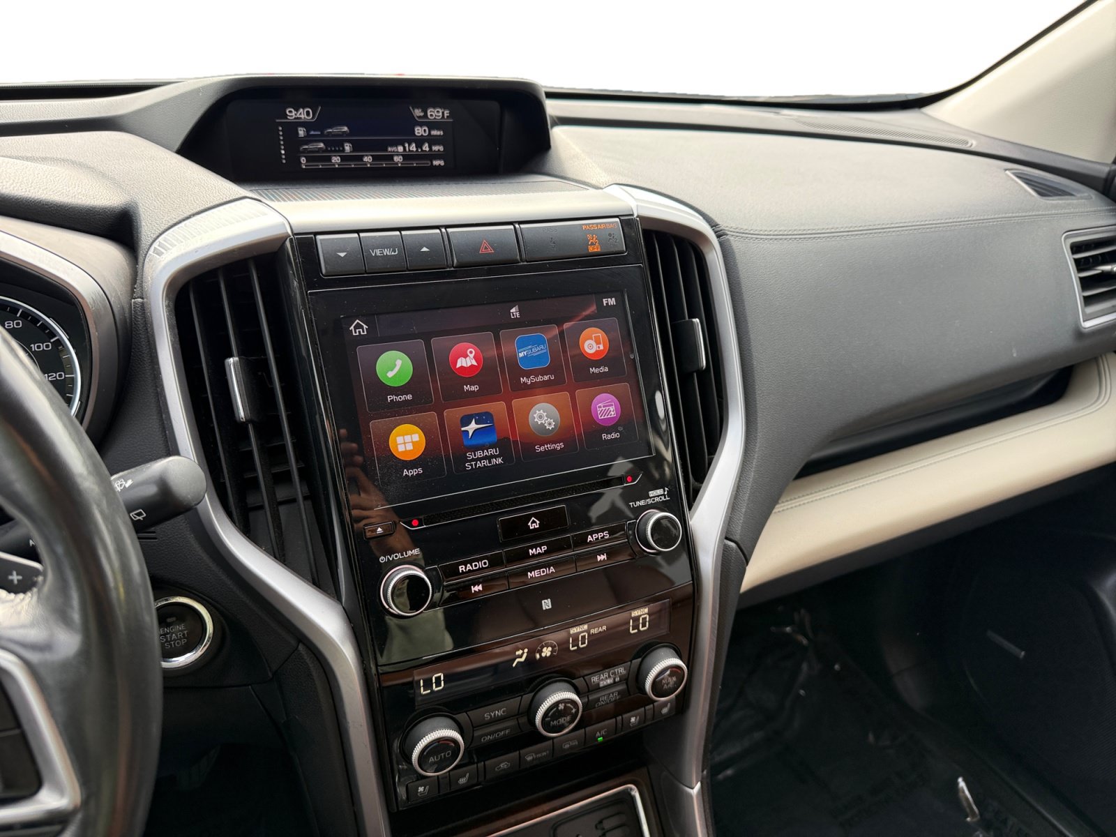 Used 2019 Subaru Ascent Touring w/ Popular Package #3 AWD/4WD image 12