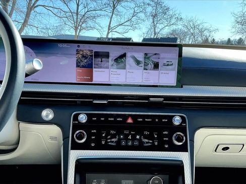 Used 2025 Genesis GV80 3.5T Prestige image 15