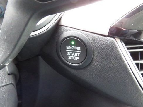 Certified 2022 Ford Escape SE w/ Convenience Package image 19