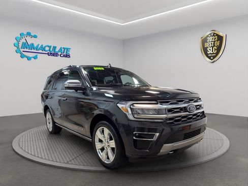 Used 2023 Ford Expedition Platinum AWD/4WD image 7