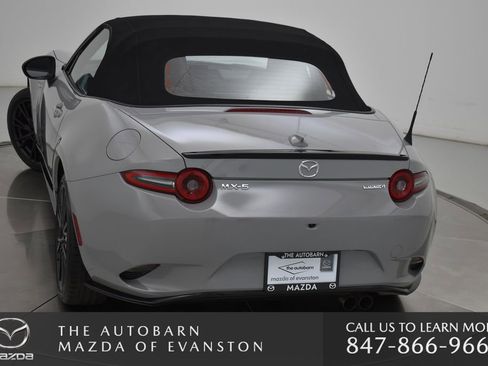 Certified 2024 MAZDA MX-5 Miata Club w/ Appearance Package image 8