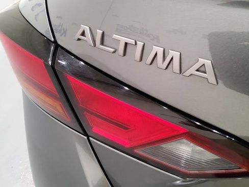 Used 2023 Nissan Altima 2.5 S image 39