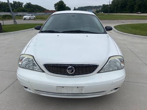 Used 2005 Mercury Sable GS FWD image 3