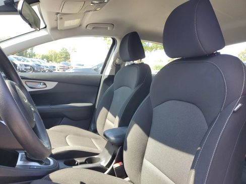 Certified 2023 Kia Forte LXS w/ LXS Technology Package image 10