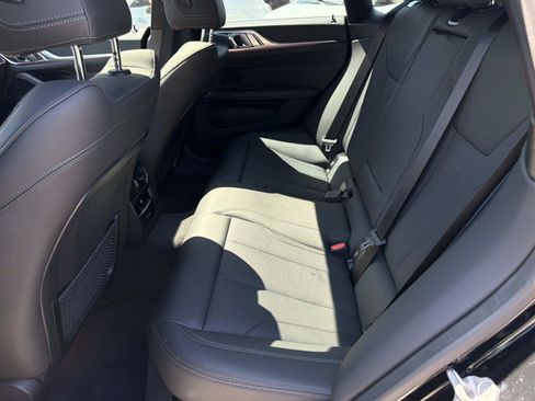 Used 2023 BMW i4 eDrive35 RWD image 10