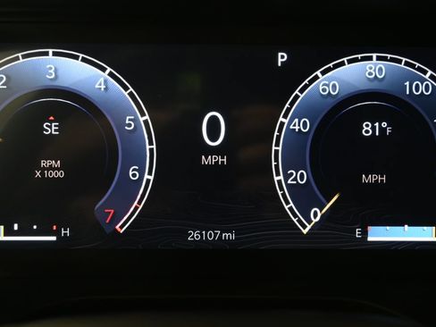 Used 2023 Jeep Grand Cherokee Altitude AWD/4WD image 25