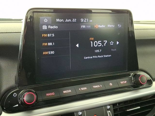 Used 2023 Kia Forte LXS FWD image 3