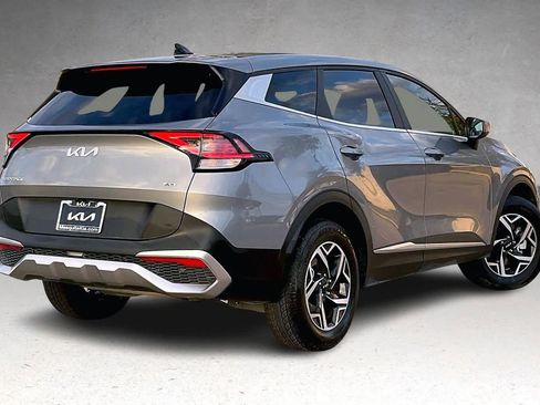 Used 2023 Kia Sportage LX image 22