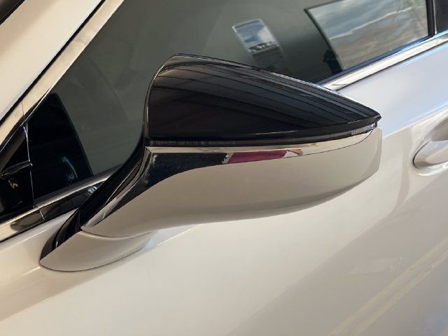 Used 2024 Lexus ES 300h w/ Premium Package FWD image 13