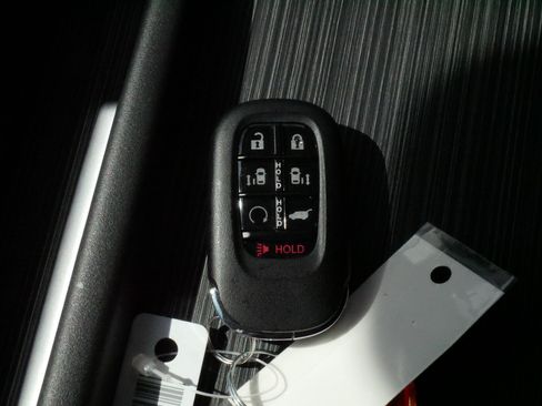 Certified 2026 Honda Odyssey EX-L image 31