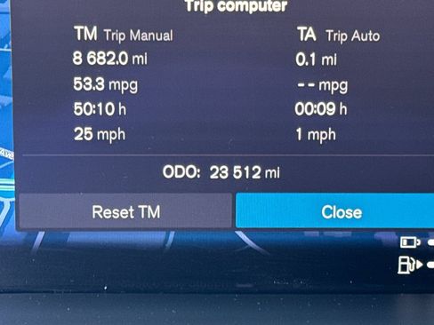 Used 2024 Volvo XC90 T8 Plus AWD/4WD image 32