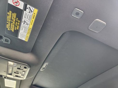 Certified 2025 Toyota Tacoma Limited image 25