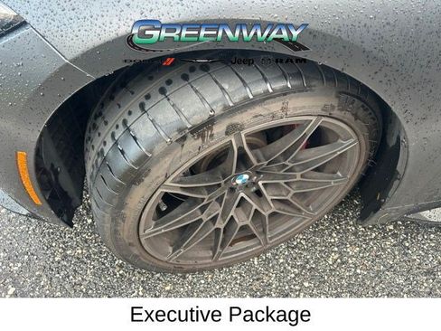 Used 2022 BMW M4 Competition w/ Executive Package RWD image 3