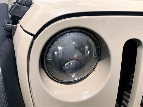 Used 2017 Jeep Wrangler Unlimited Sport w/ Quick Order Package 24S AWD/4WD image 27