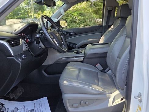 Used 2020 Chevrolet Tahoe LT RWD image 6