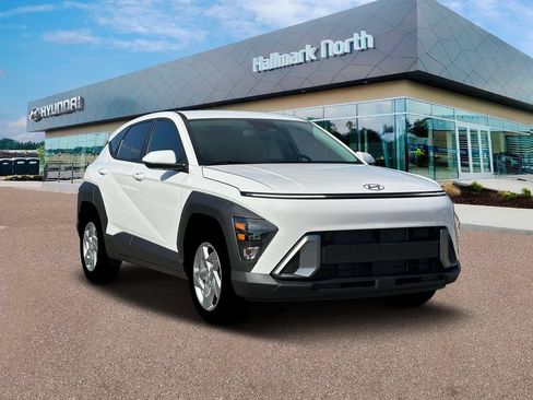 New 2026 Hyundai Kona SE FWD image 11