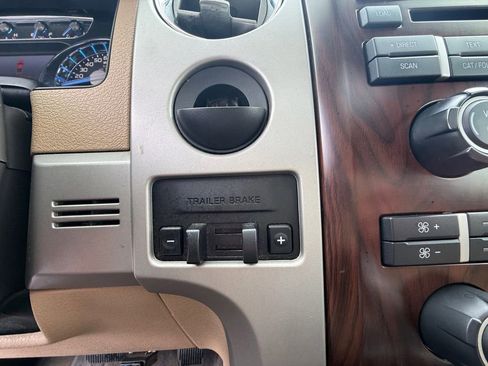 Used 2012 Ford F150 Lariat RWD image 25