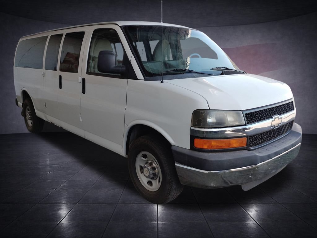 Used 2013 Chevrolet Express 3500 LT w/ LT Preferred Equipment Group RWD image 7