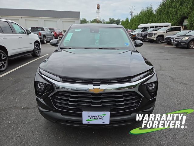 New 2026 Chevrolet TrailBlazer LS w/ LS Convenience Package AWD/4WD image 2