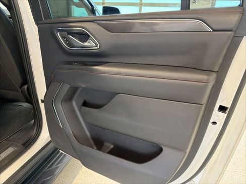 Used 2022 Chevrolet Suburban RST w/ Luxury Package AWD/4WD image 49