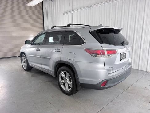 Used 2015 Toyota Highlander Limited FWD image 7