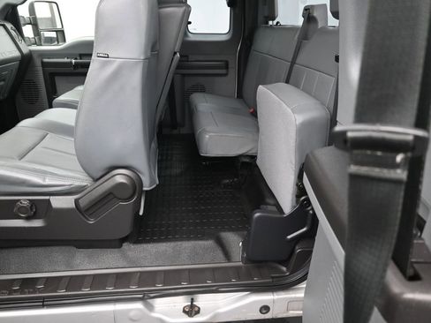 Used 2016 Ford F250 XL w/ Power Equipment Group image 23