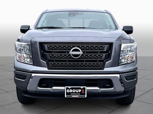 Used 2024 Nissan Titan SV w/ Accessory Utility Package image 6