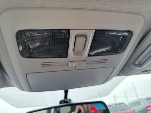 Used 2015 Subaru Forester 2.5i Limited image 26