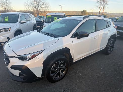 Used 2024 Subaru Crosstrek 2.0i Premium AWD/4WD image 1