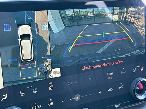 New 2026 Lexus TX 500h AWD image 20