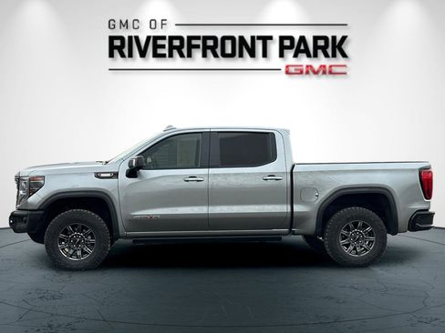 Used 2024 GMC Sierra 1500 AT4X image 6