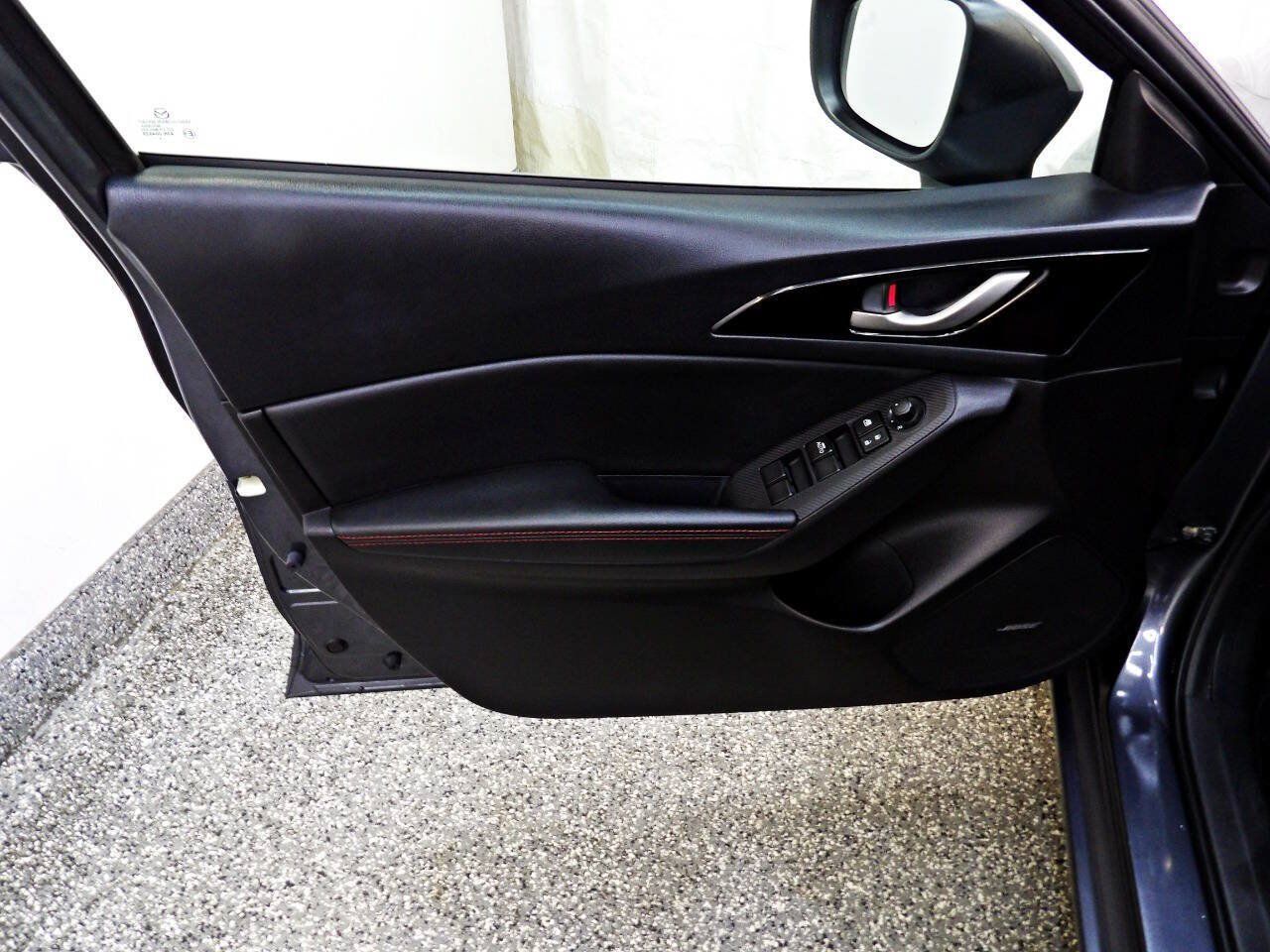 Used 2015 MAZDA MAZDA3 i Grand Touring FWD image 7